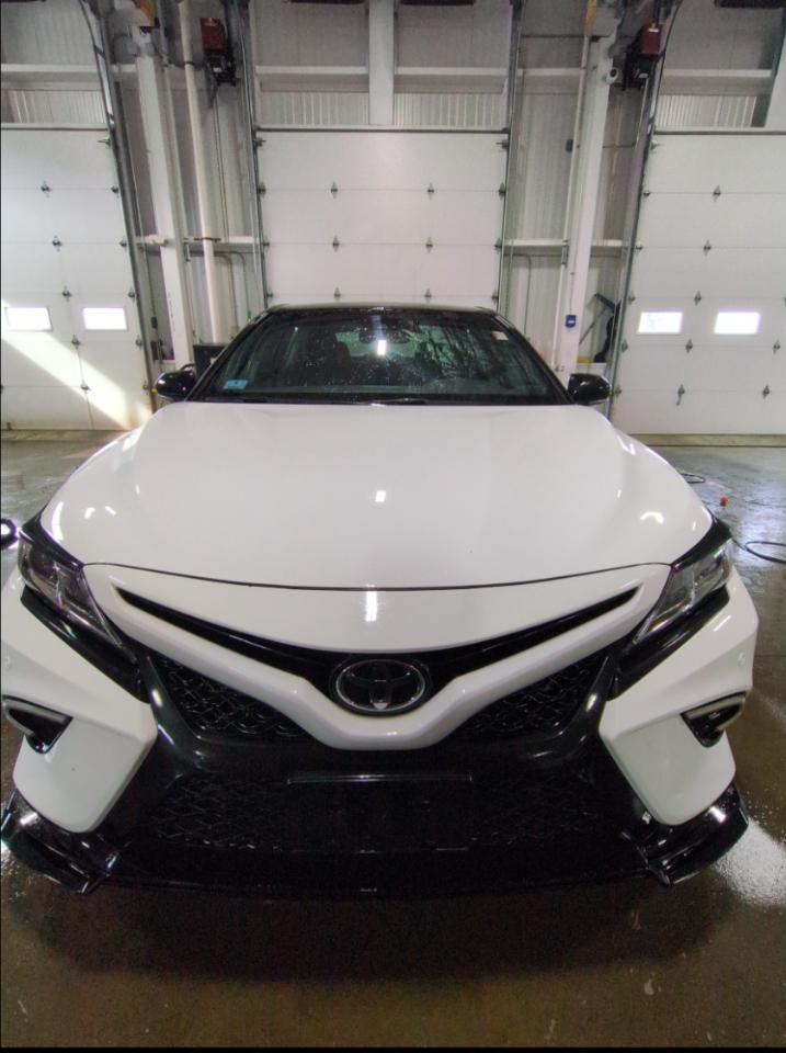 Toyota Camry SE Auto (Natl) 2018