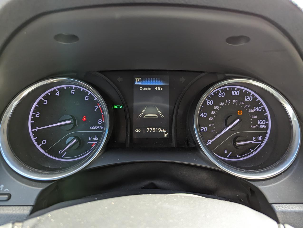 Toyota Camry SE Auto (Natl) 2018