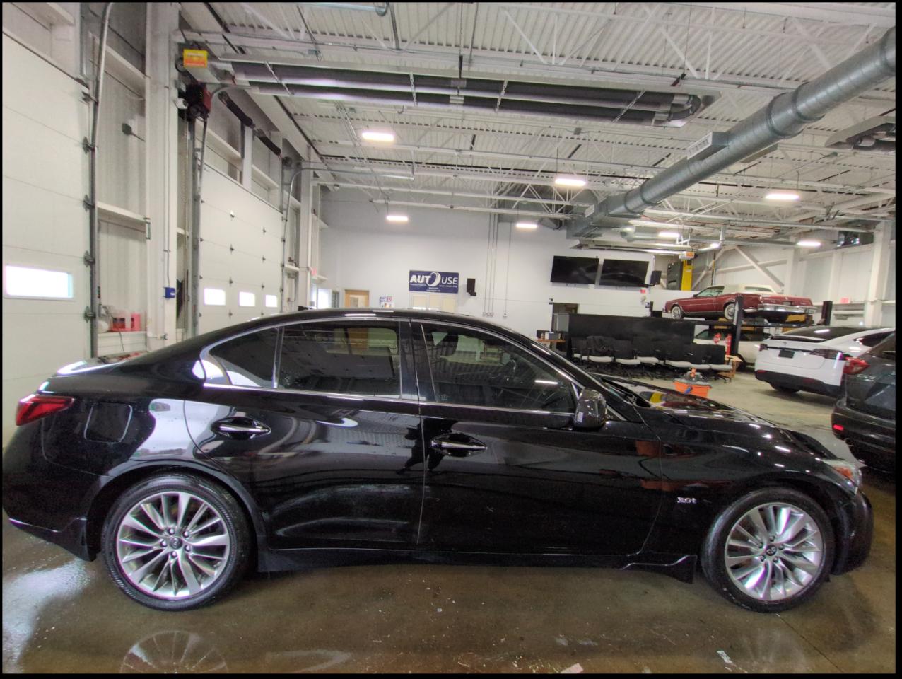 Infiniti Q50 3.0t LUXE AWD 2019