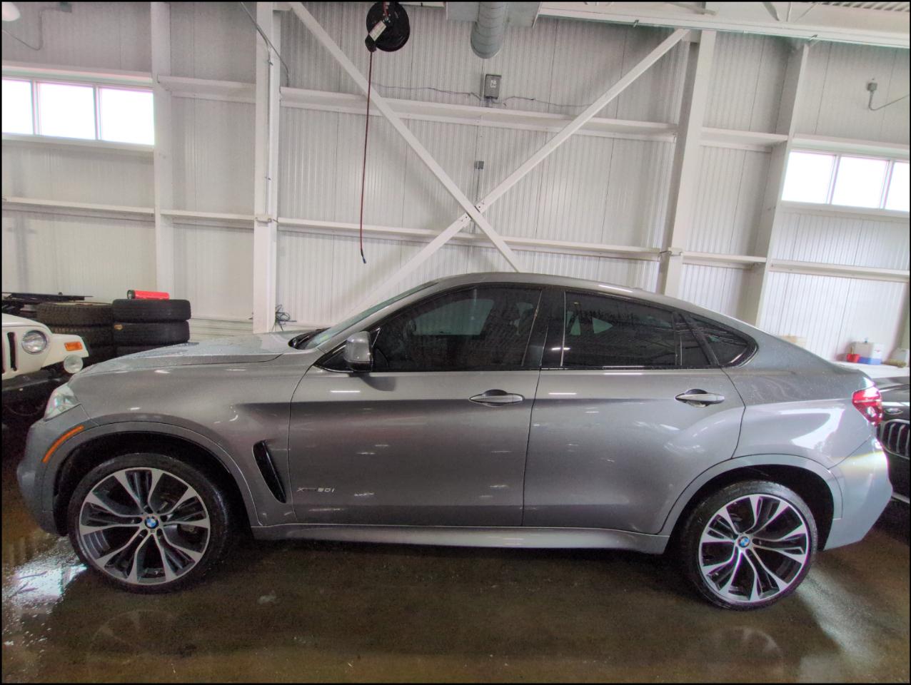 BMW X6 xDrive50i Sports Activity Coupe 2018