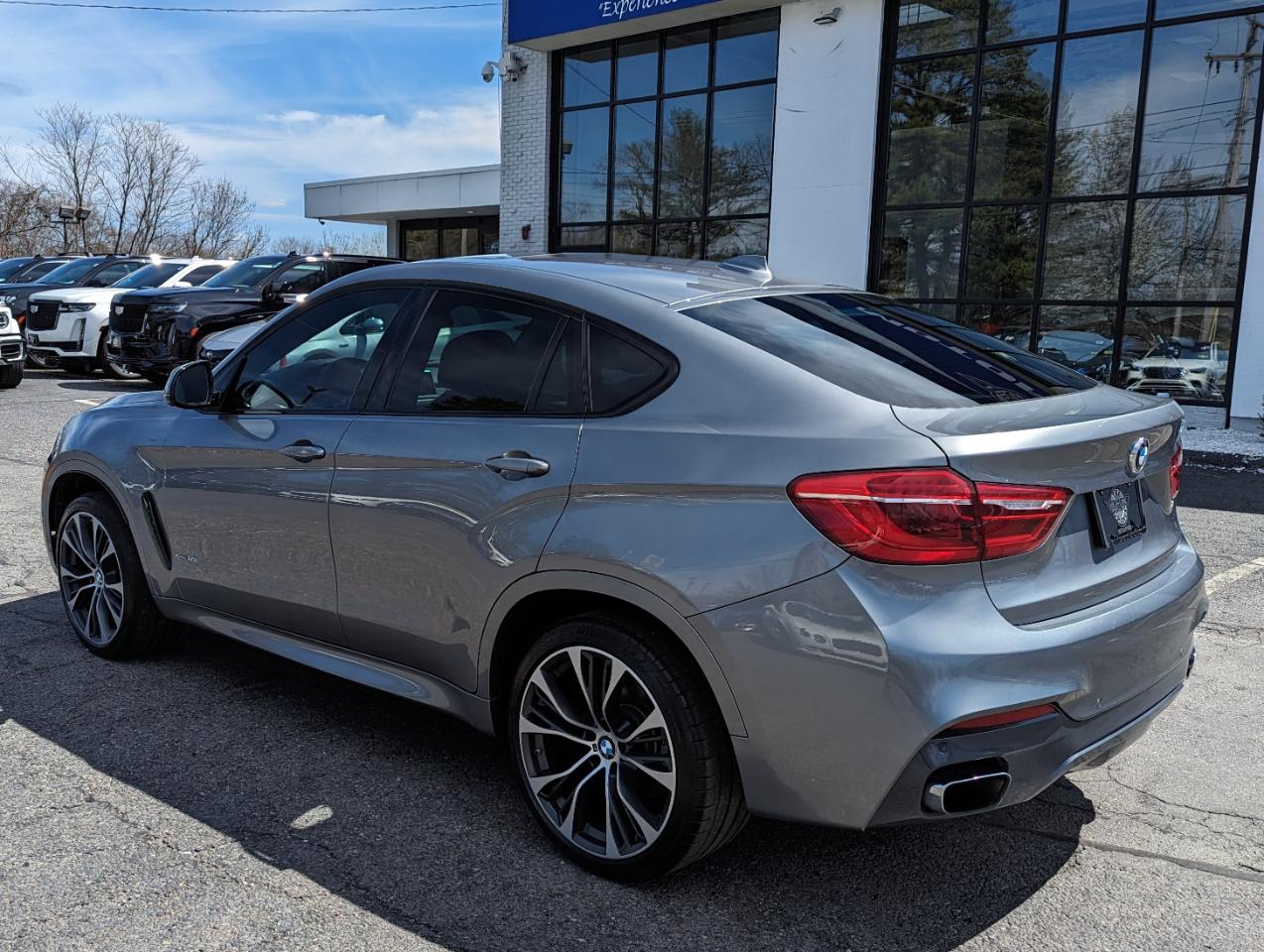 BMW X6 xDrive50i Sports Activity Coupe 2018