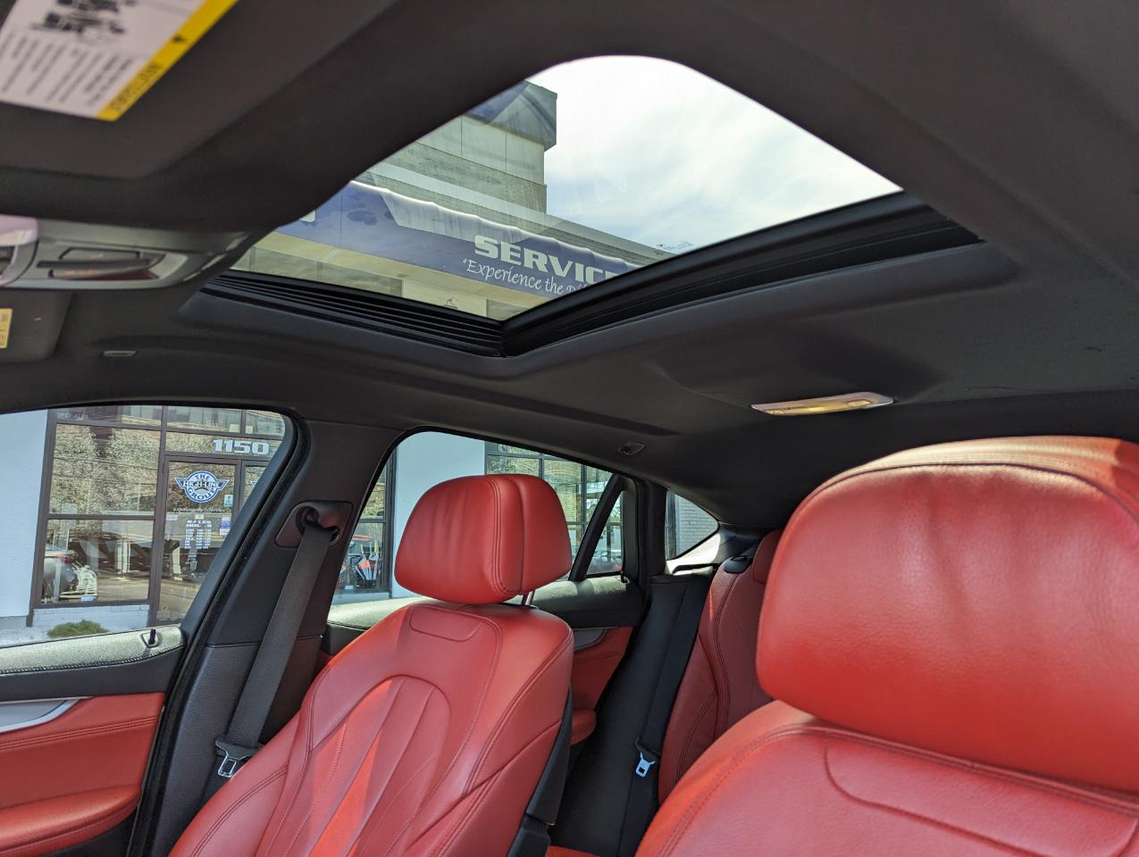 BMW X6 xDrive50i Sports Activity Coupe 2018