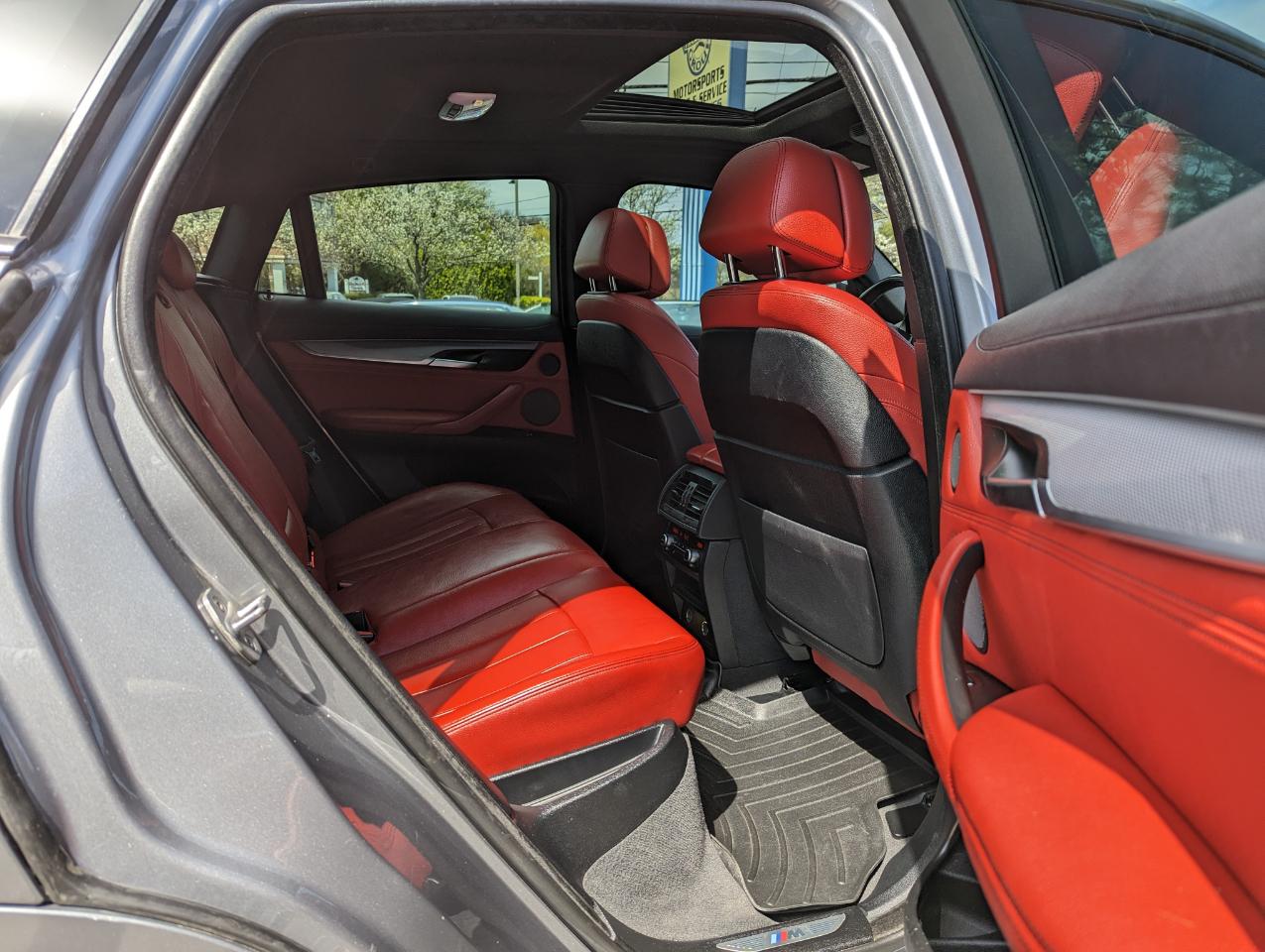 BMW X6 xDrive50i Sports Activity Coupe 2018