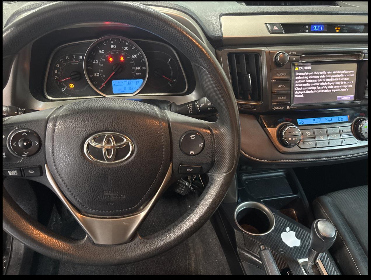 Toyota RAV4 AWD 4dr XLE (Natl) 2014
