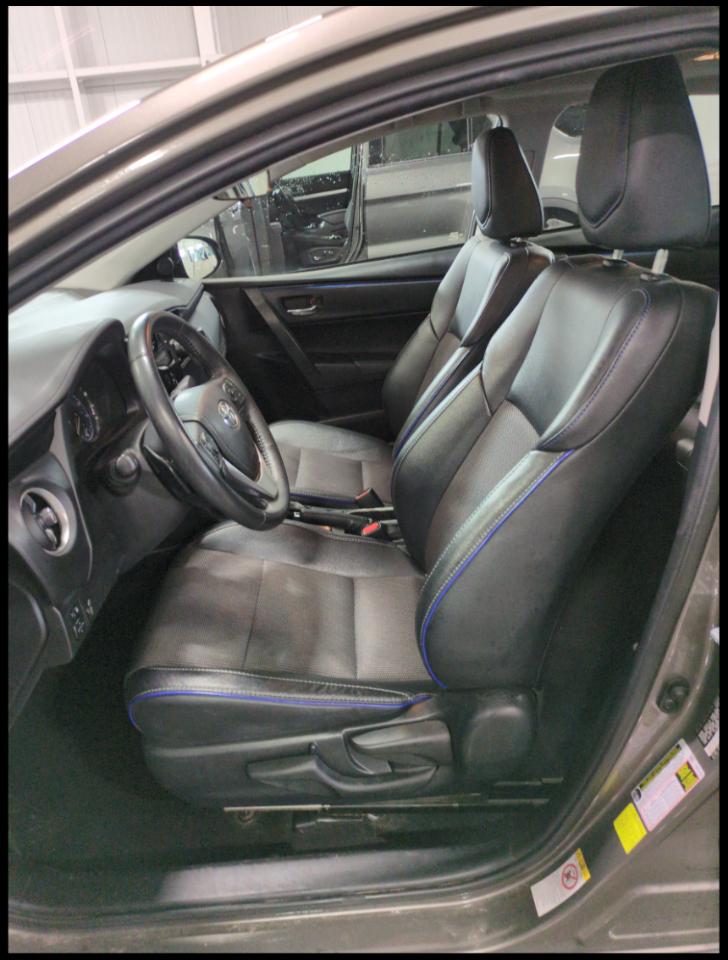 Toyota Corolla 50th Anniversary Special Edition CVT (Natl) 2017