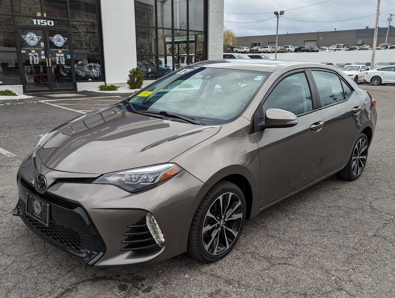 Toyota Corolla 50th Anniversary Special Edition CVT (Natl) 2017