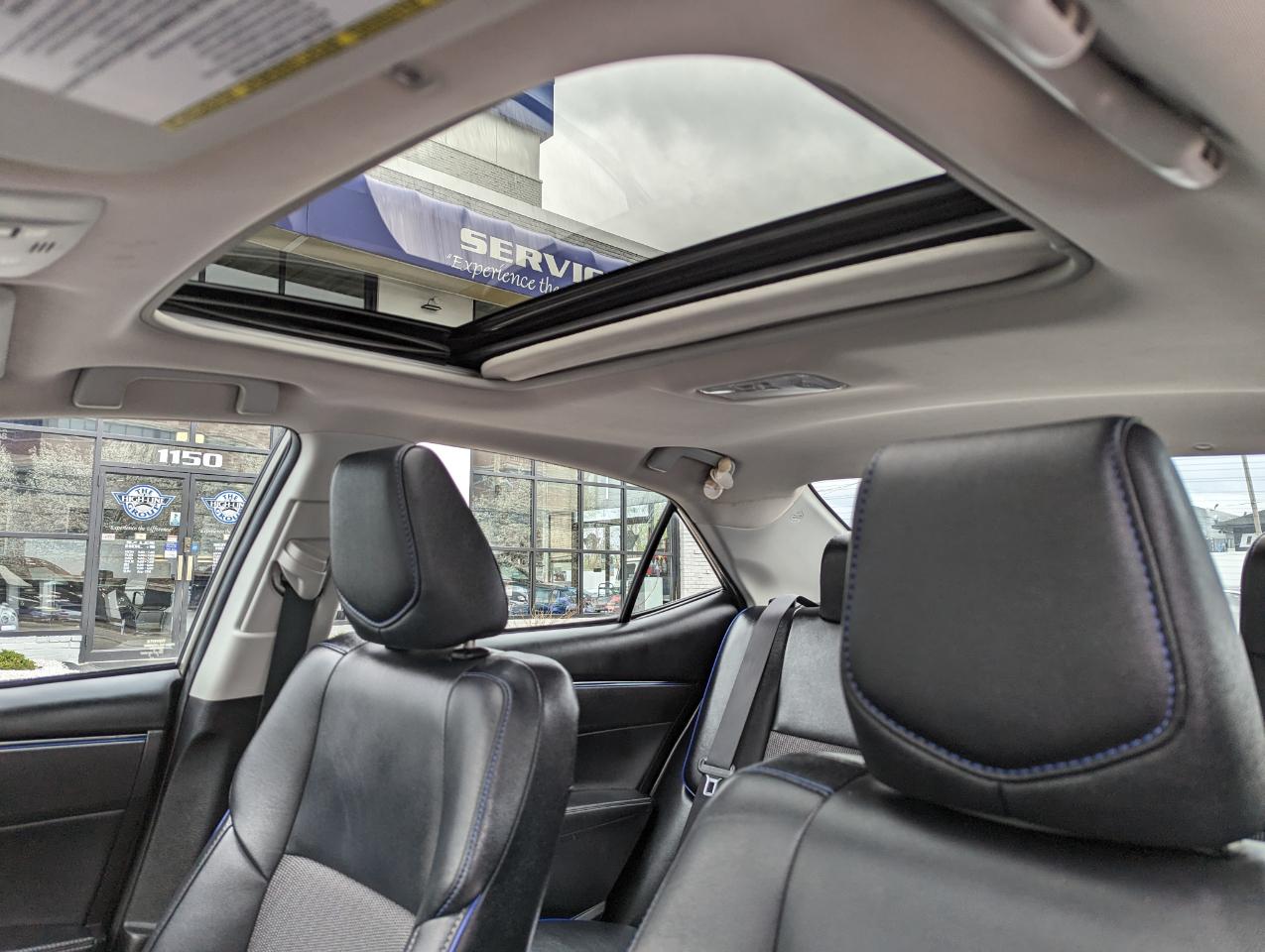 Toyota Corolla 50th Anniversary Special Edition CVT (Natl) 2017