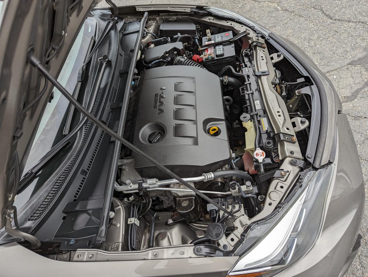 Toyota Corolla 50th Anniversary Special Edition CVT (Natl) 2017