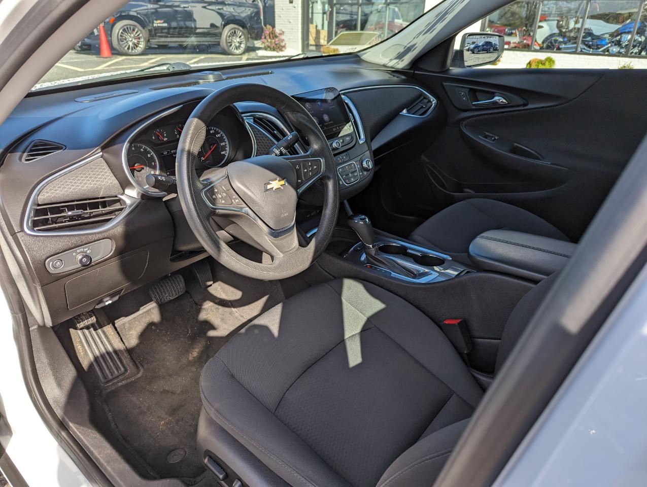 Chevrolet Malibu 4dr Sdn LT 2020