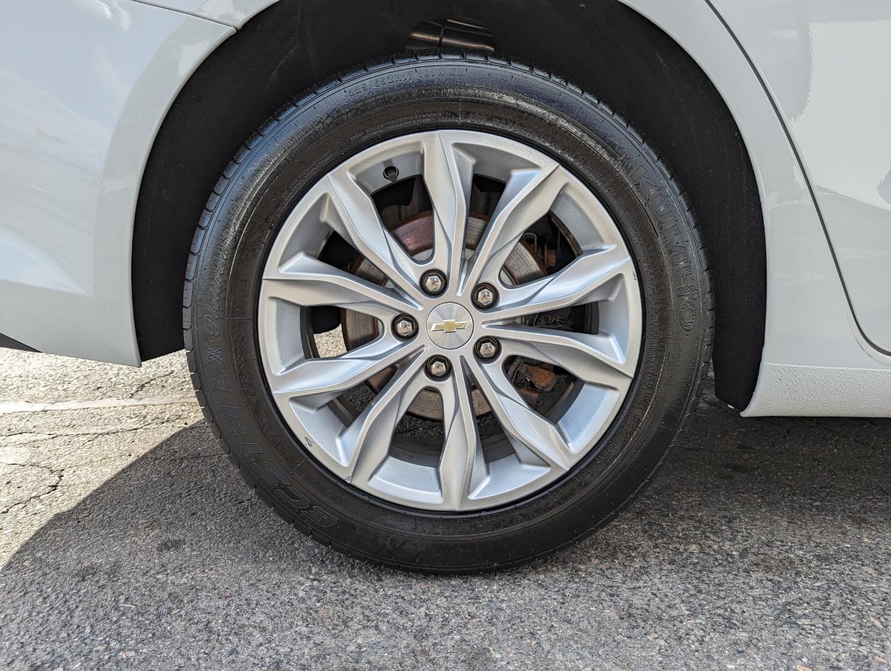 Chevrolet Malibu 4dr Sdn LT 2020