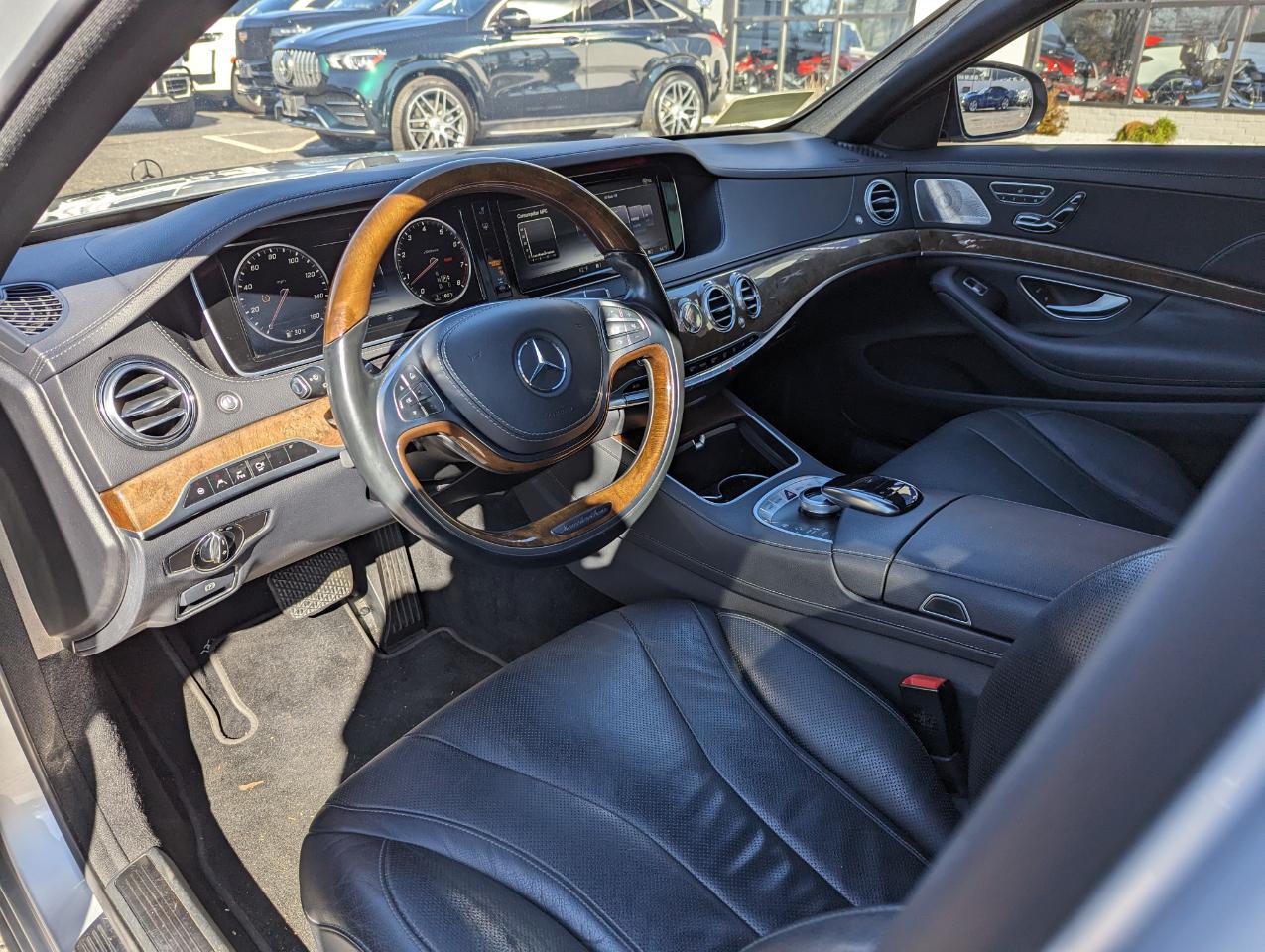 Mercedes-Benz S-Class 4dr Sdn S 550 4MATIC 2015