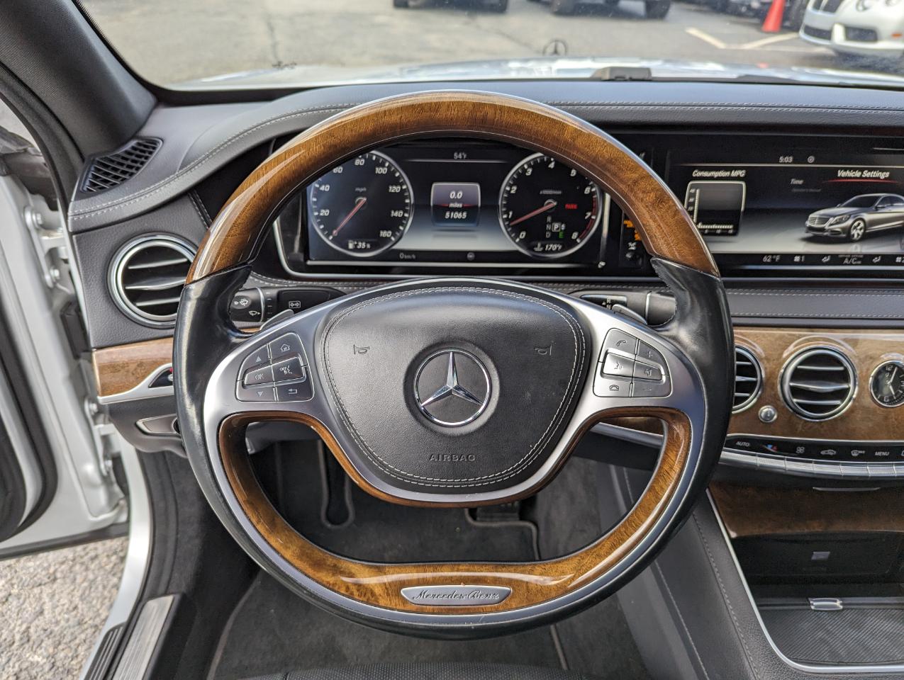 Mercedes-Benz S-Class 4dr Sdn S 550 4MATIC 2015