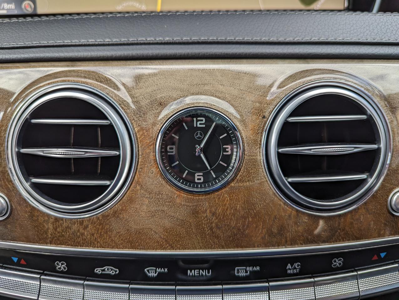 Mercedes-Benz S-Class 4dr Sdn S 550 4MATIC 2015