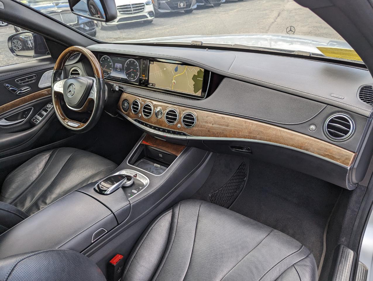 Mercedes-Benz S-Class 4dr Sdn S 550 4MATIC 2015