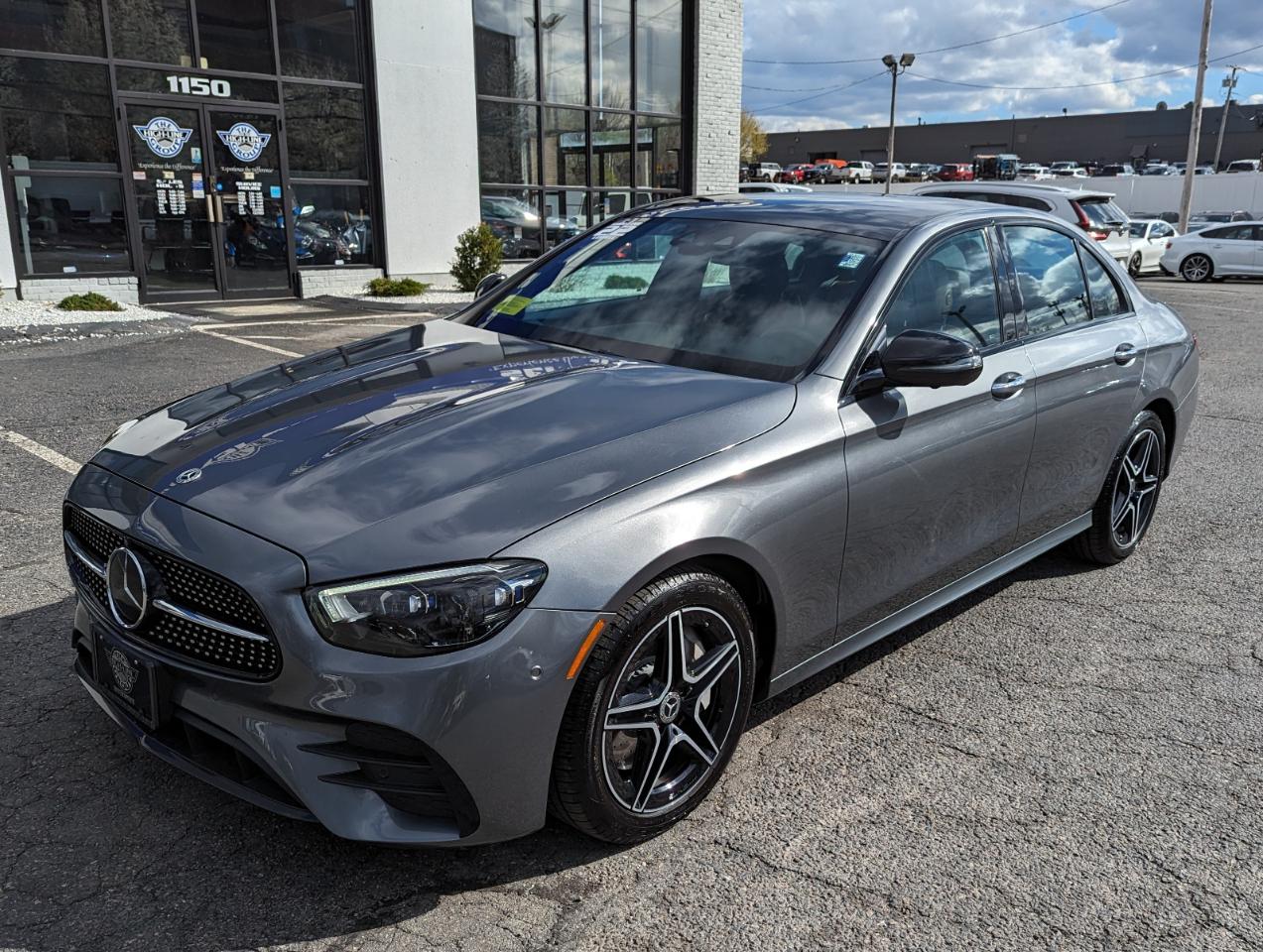 Mercedes-Benz E-Class E 350 4MATIC Sedan 2022