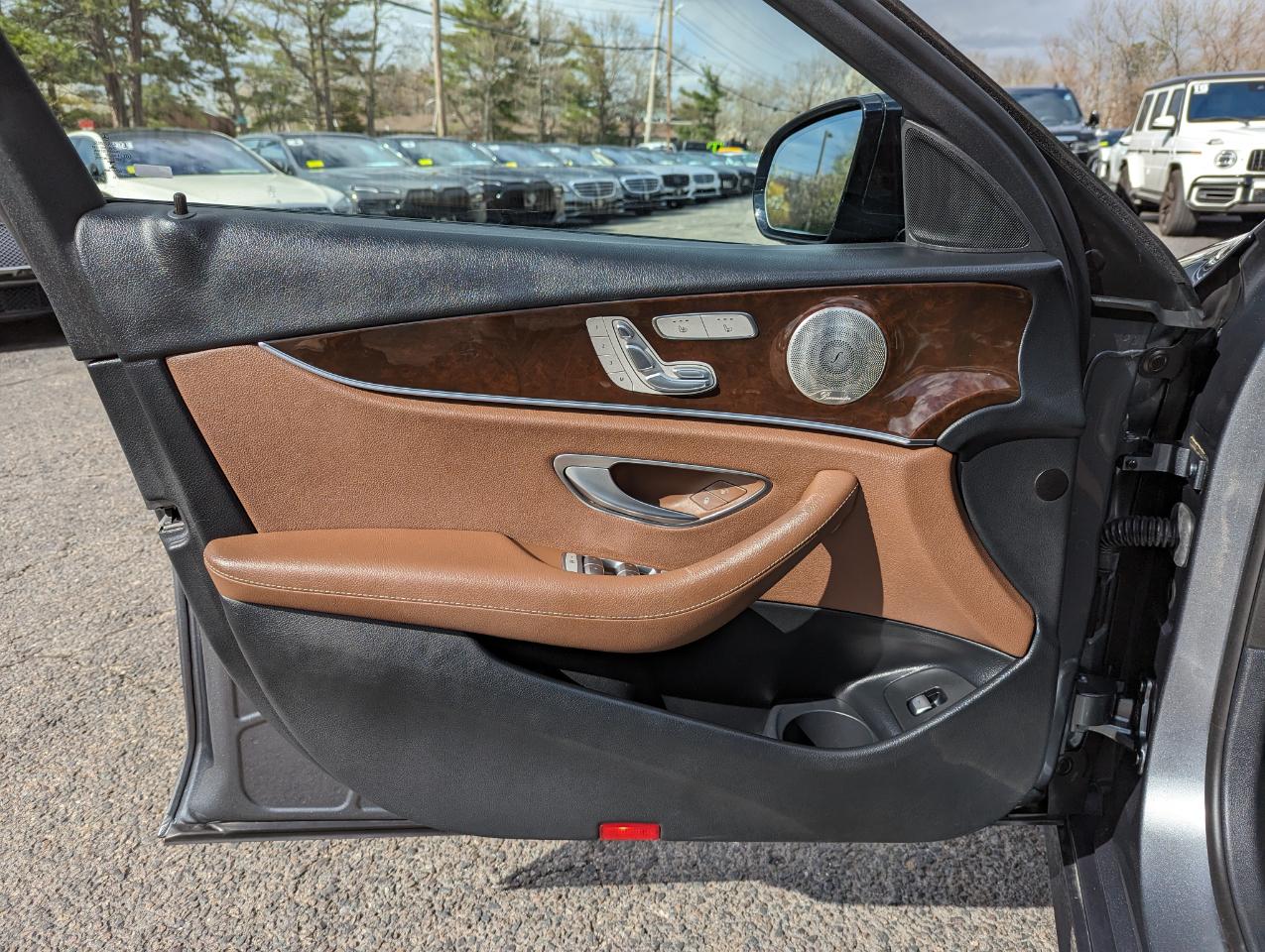 Mercedes-Benz E-Class E 350 4MATIC Sedan 2022