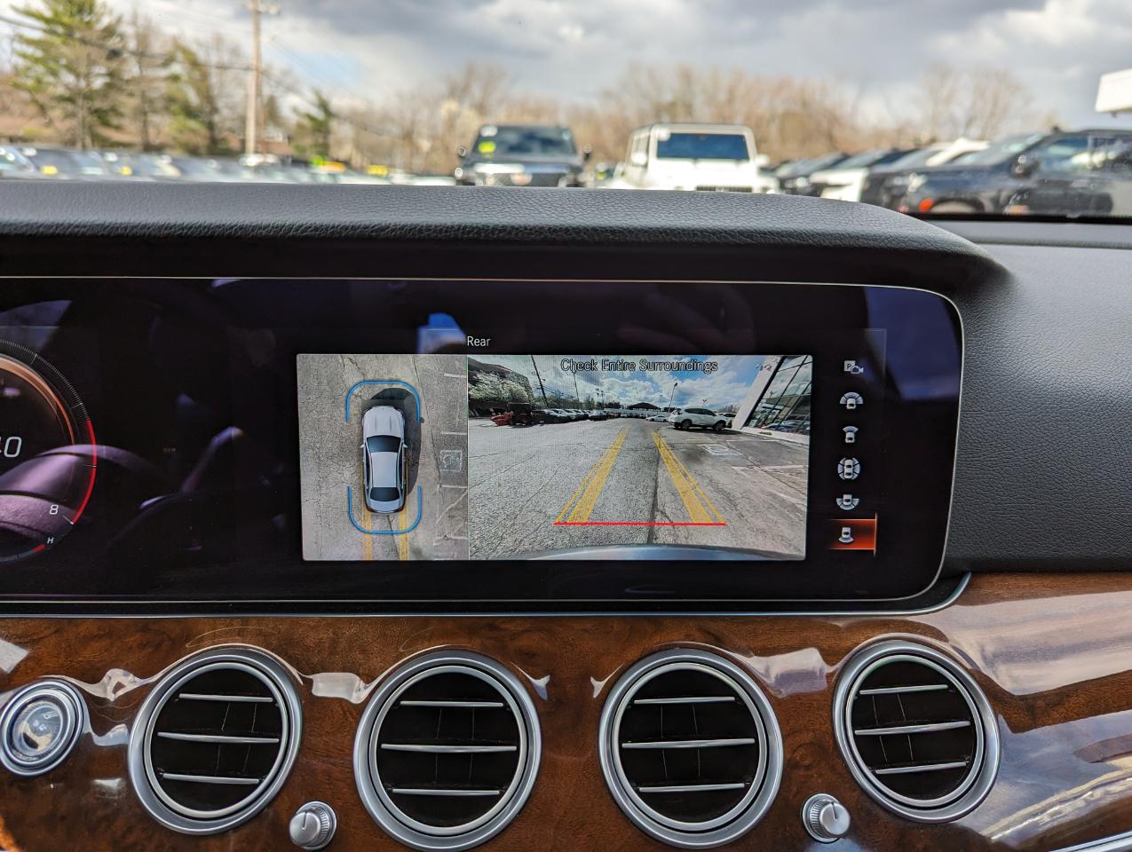 Mercedes-Benz E-Class E 350 4MATIC Sedan 2022