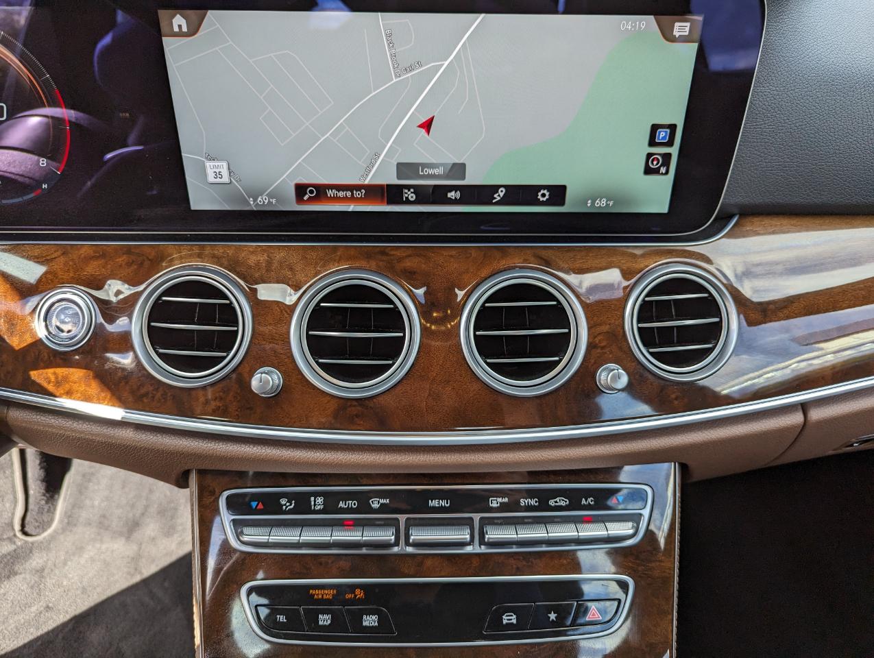 Mercedes-Benz E-Class E 350 4MATIC Sedan 2022