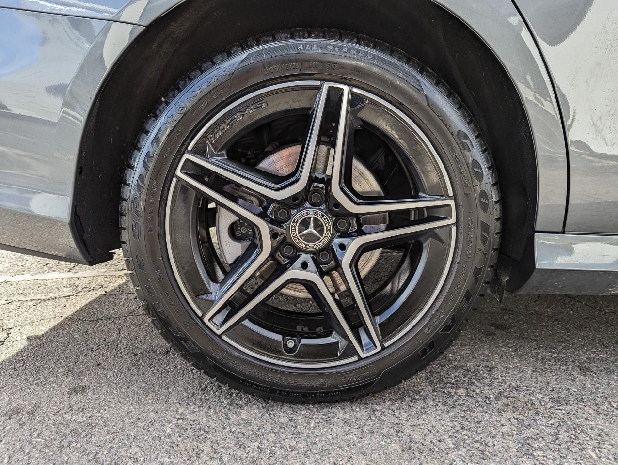 Mercedes-Benz E-Class E 350 4MATIC Sedan 2022