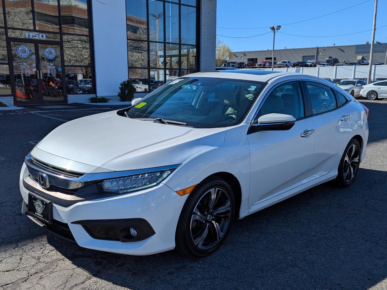 Honda Civic Sedan 4dr CVT Touring 2016