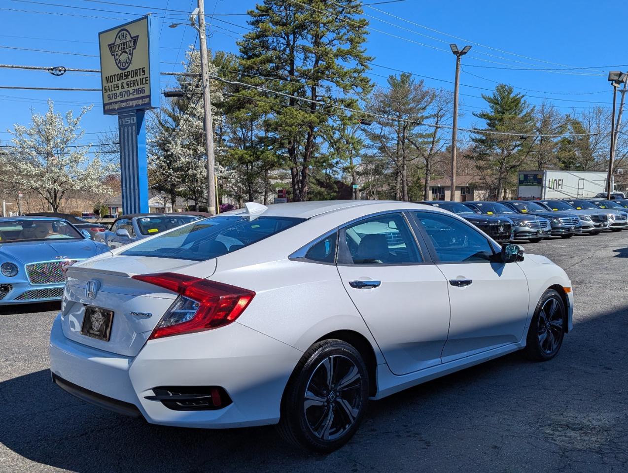 Honda Civic Sedan 4dr CVT Touring 2016