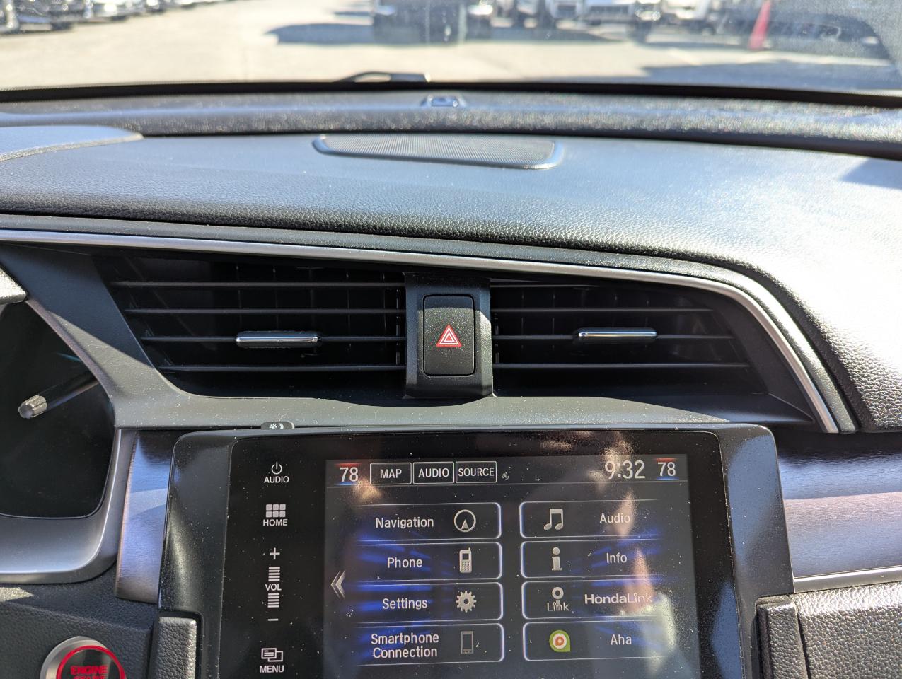 Honda Civic Sedan 4dr CVT Touring 2016