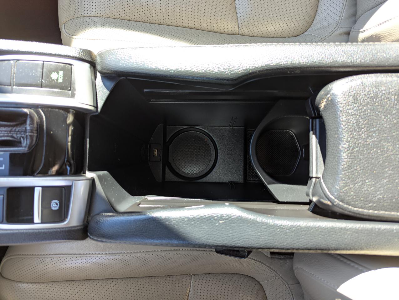 Honda Civic Sedan 4dr CVT Touring 2016