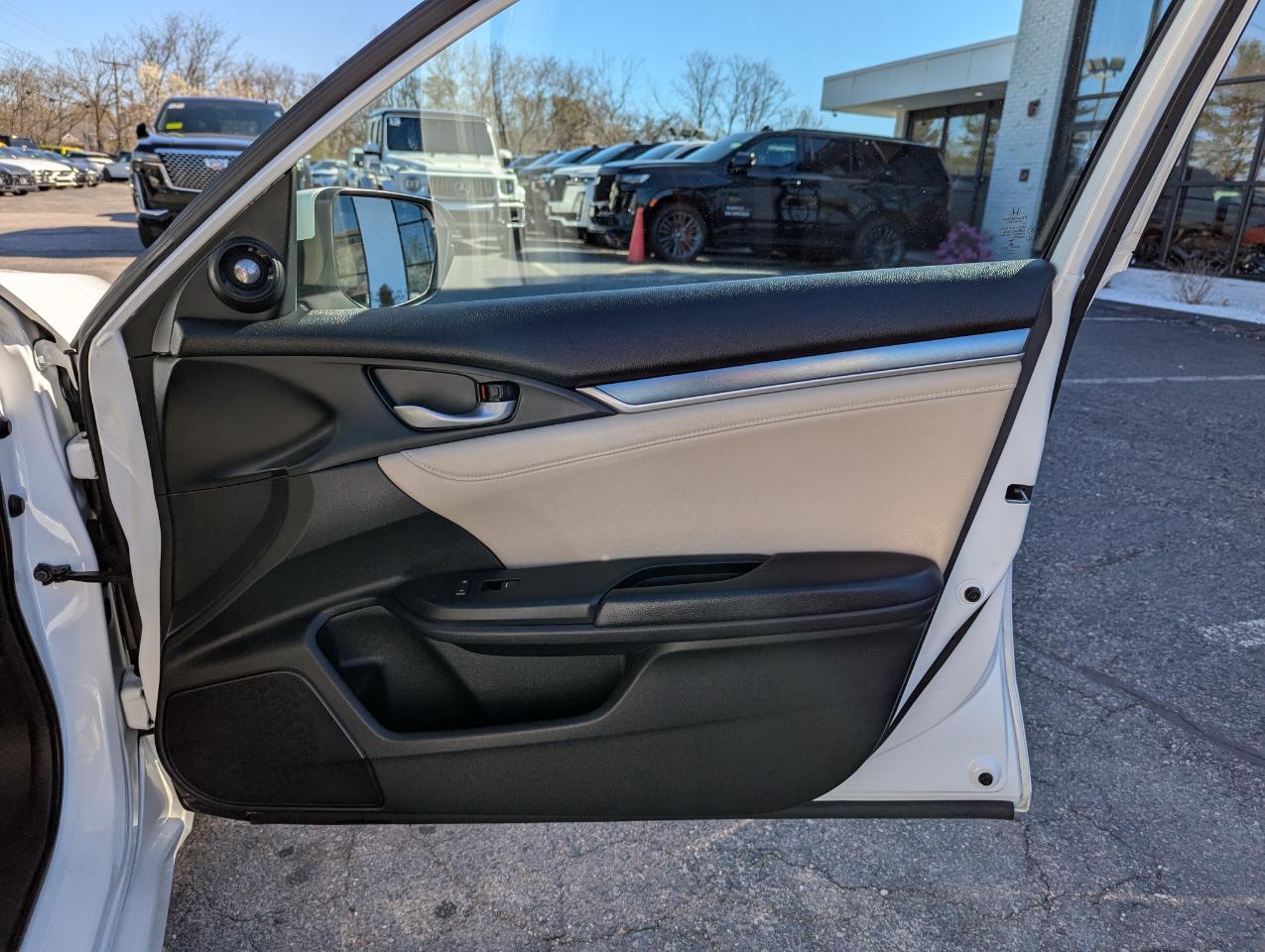 Honda Civic Sedan 4dr CVT Touring 2016