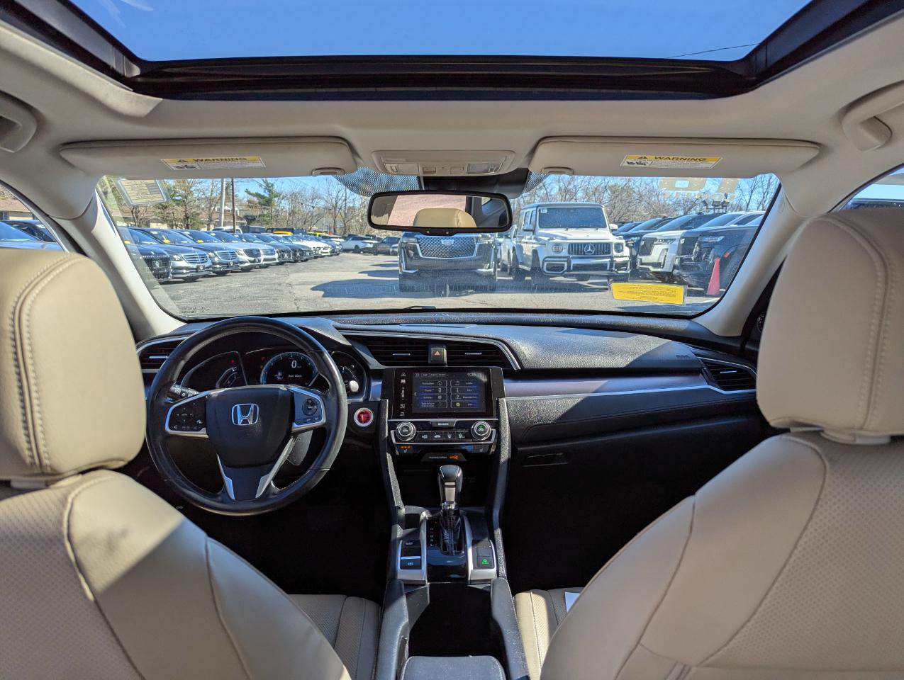 Honda Civic Sedan 4dr CVT Touring 2016