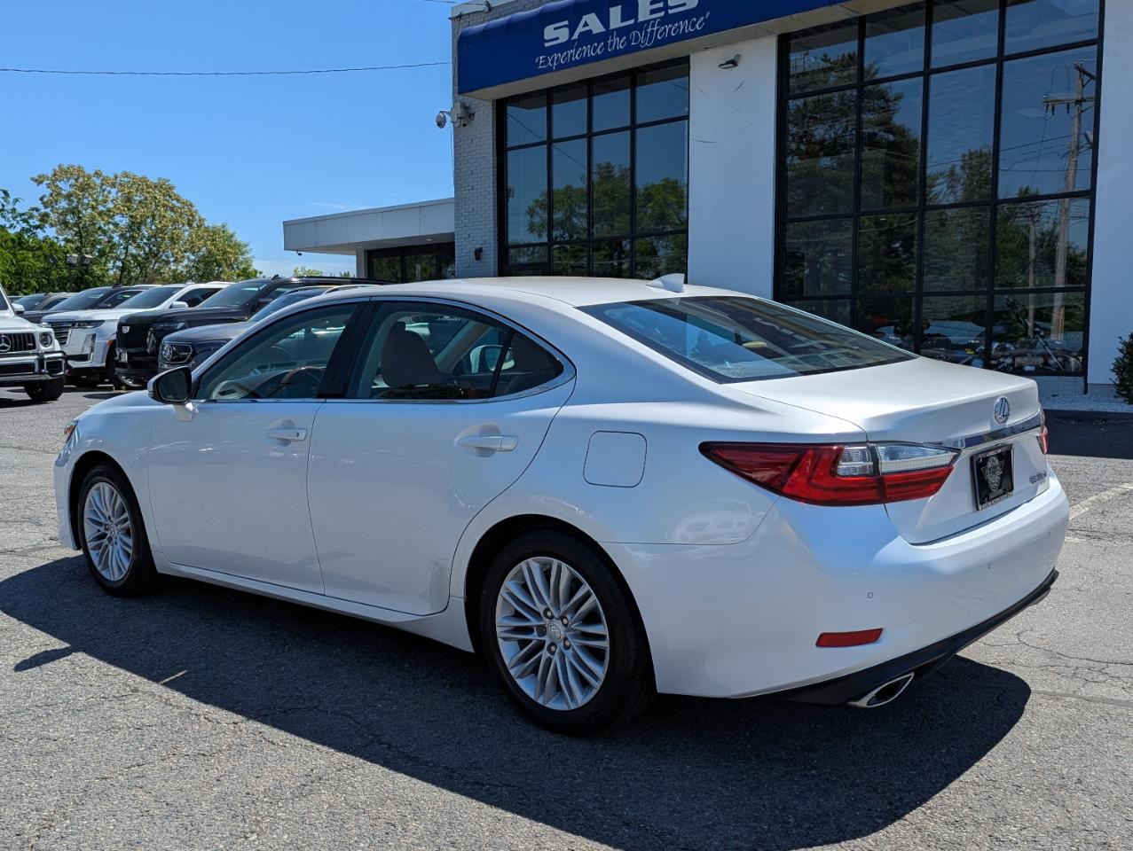 Lexus ES ES 350 FWD 2017