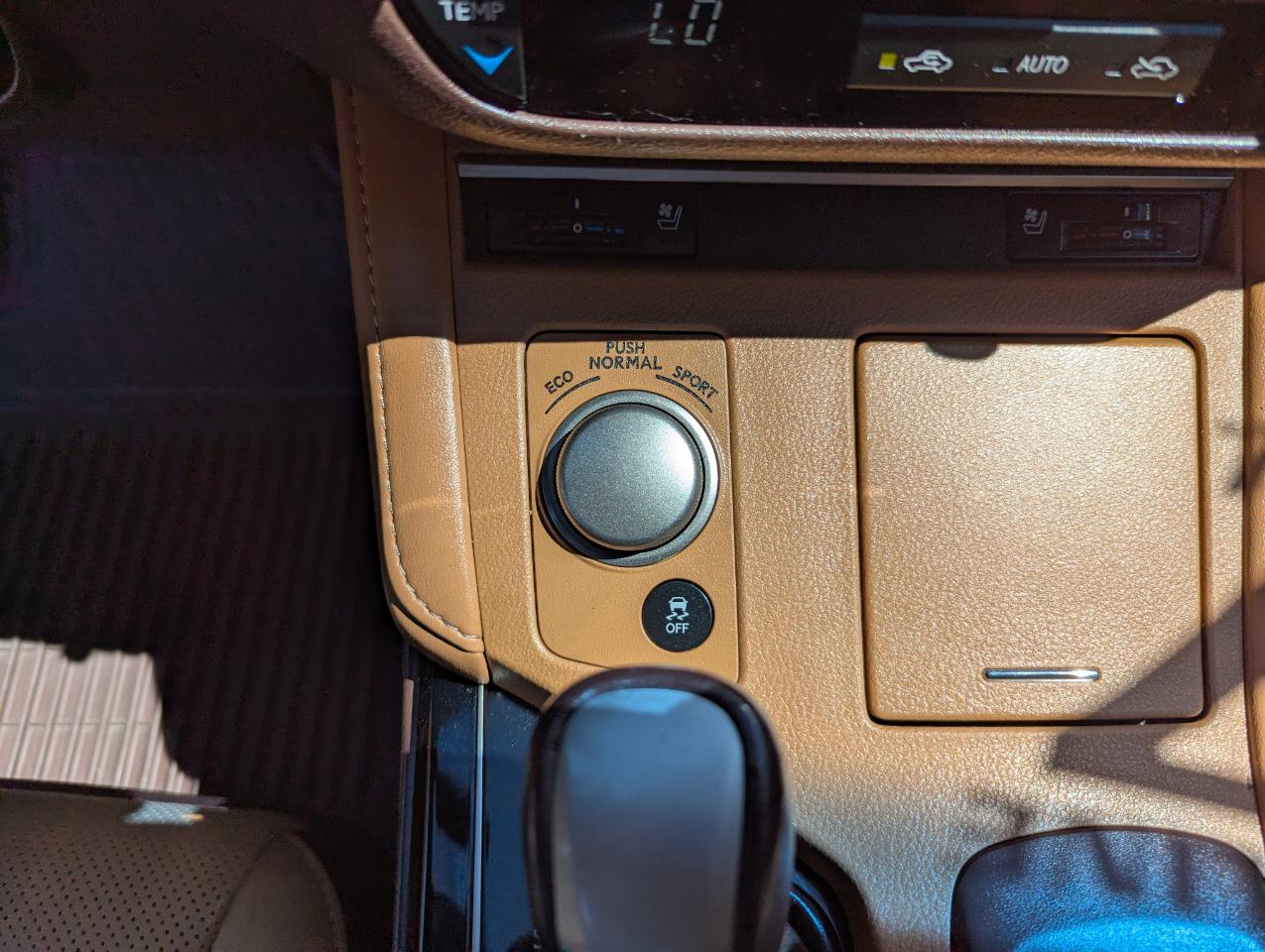 Lexus ES ES 350 FWD 2017