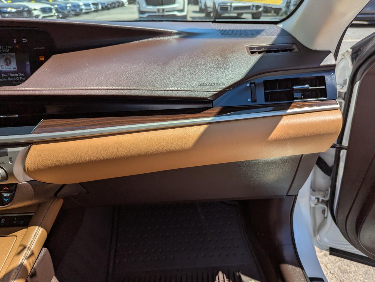 Lexus ES ES 350 FWD 2017