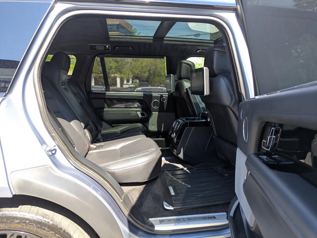 Land Rover Range Rover V8 Supercharged LWB 2018