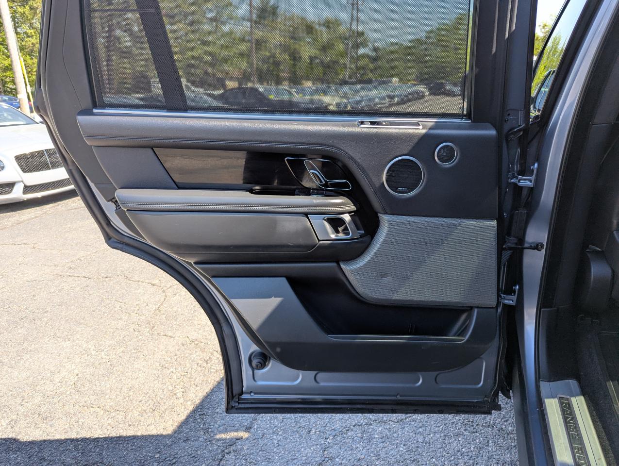 Land Rover Range Rover V8 Supercharged LWB 2018
