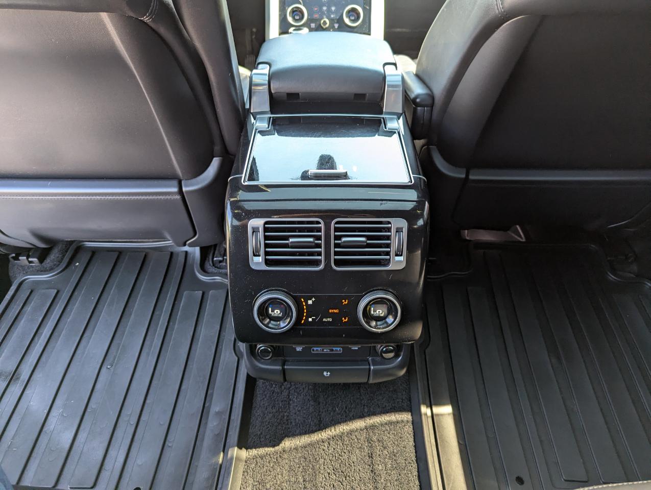 Land Rover Range Rover V8 Supercharged LWB 2018