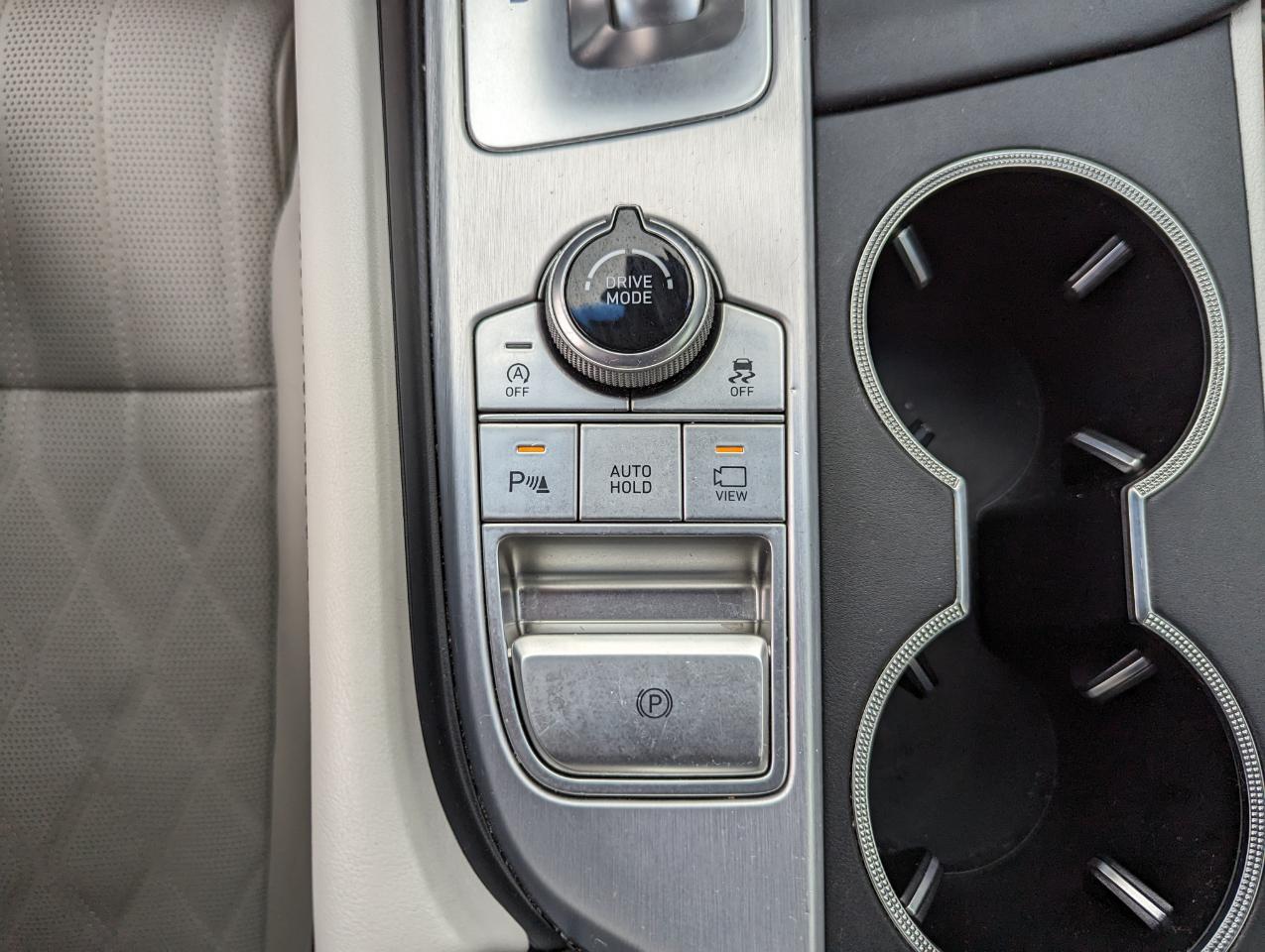 Genesis G70 2.0T Prestige AWD 2019