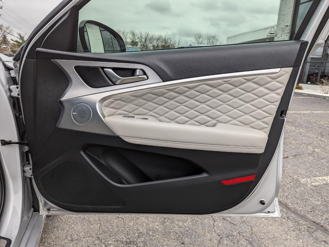 Genesis G70 2.0T Prestige AWD 2019