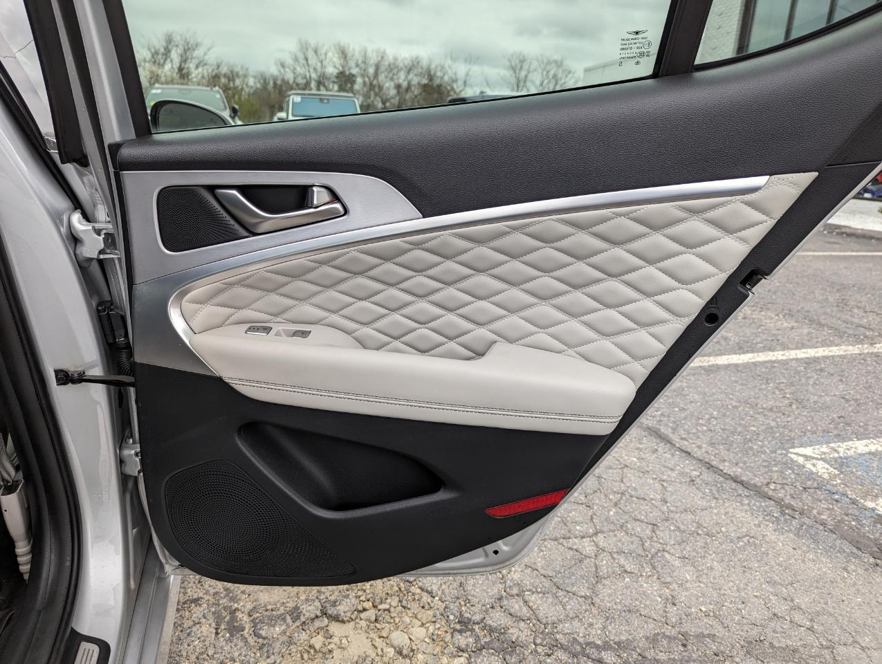 Genesis G70 2.0T Prestige AWD 2019