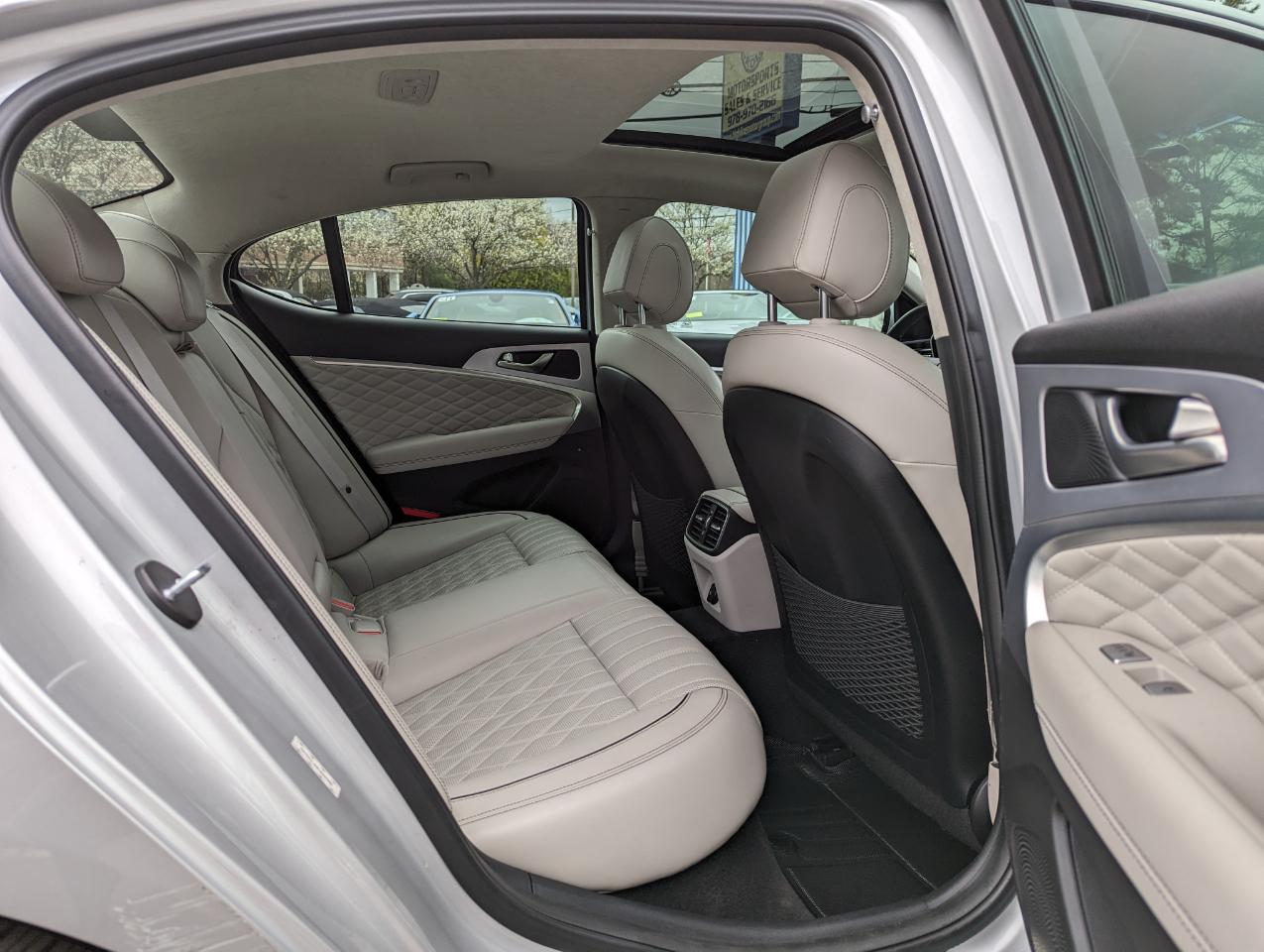 Genesis G70 2.0T Prestige AWD 2019