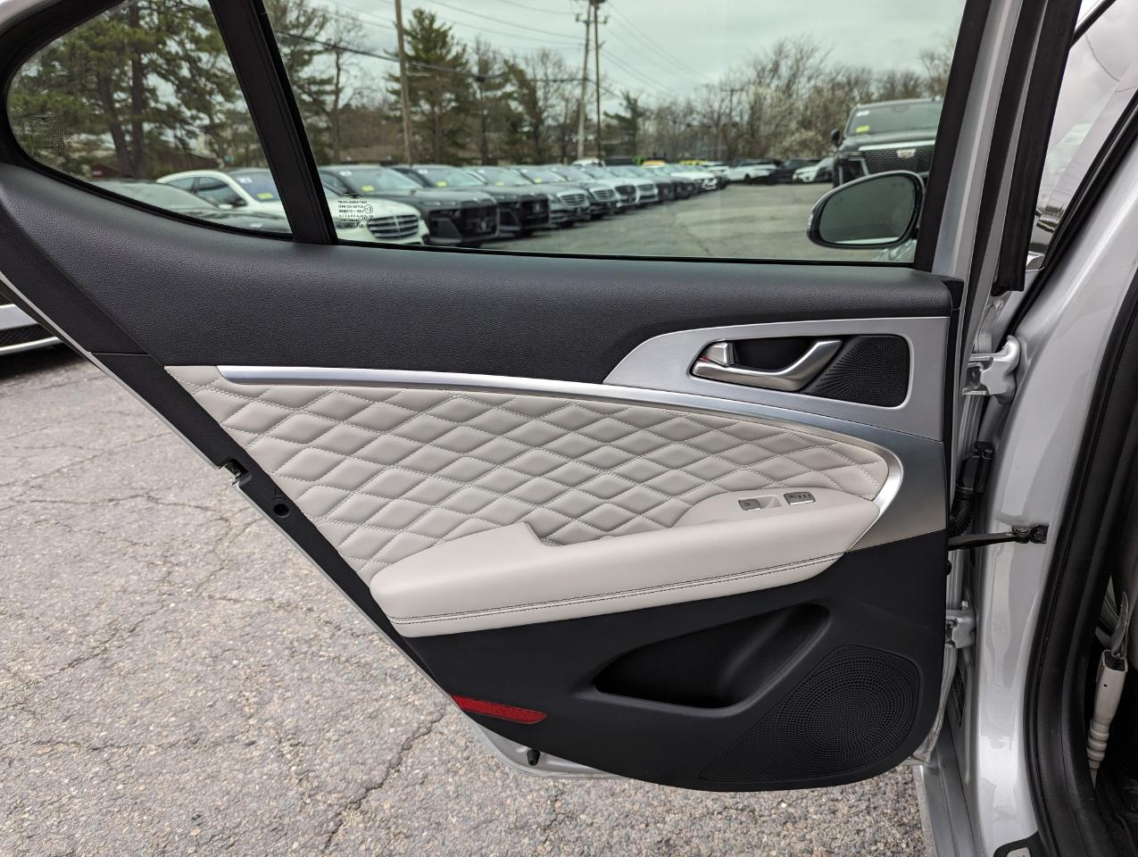 Genesis G70 2.0T Prestige AWD 2019