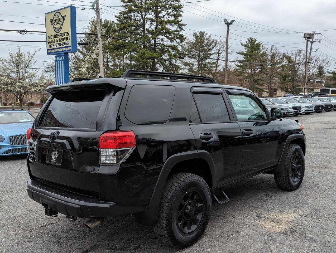 Toyota 4Runner 4WD 4dr V6 Trail (Natl) 2012