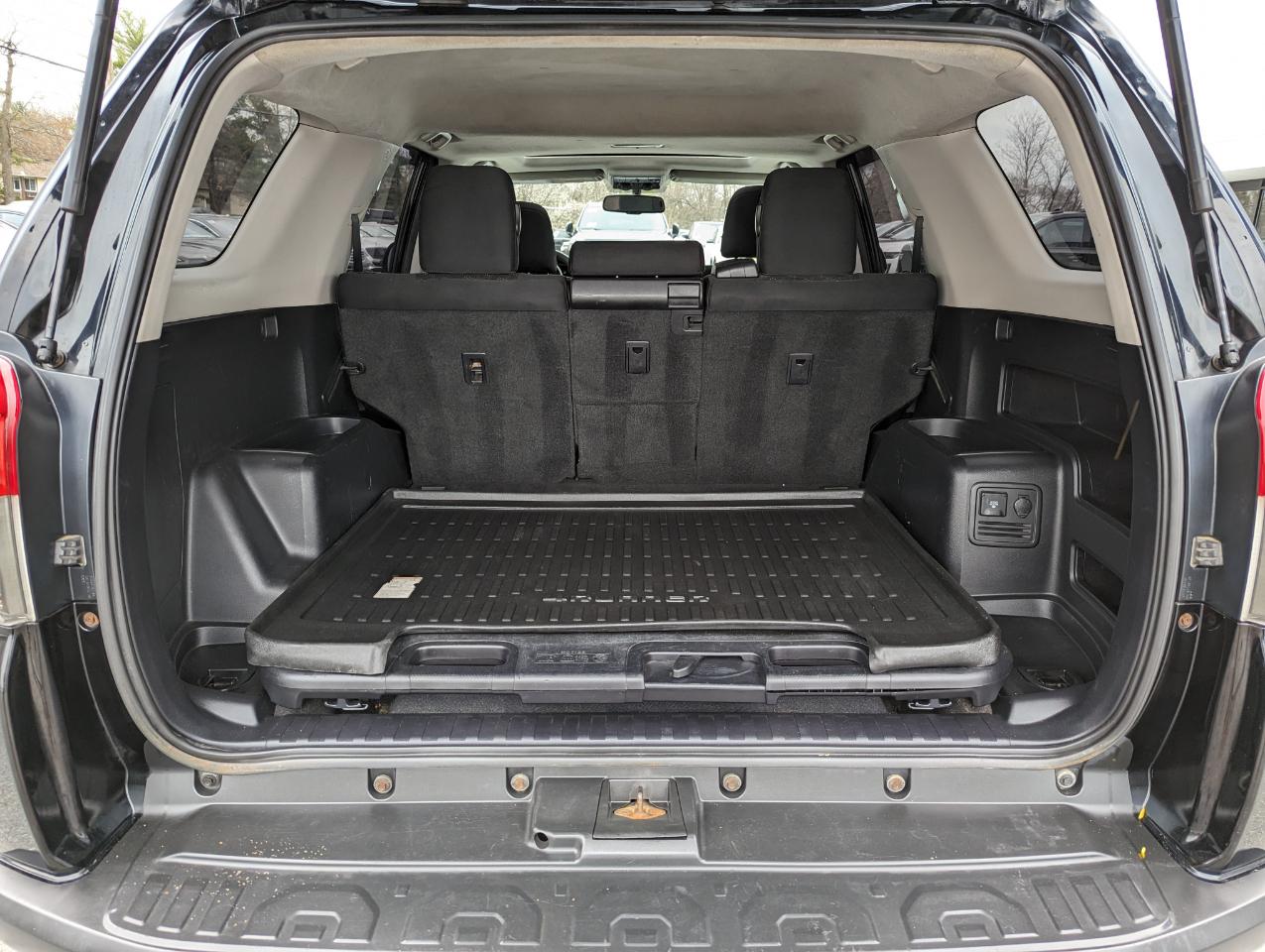 Toyota 4Runner 4WD 4dr V6 Trail (Natl) 2012