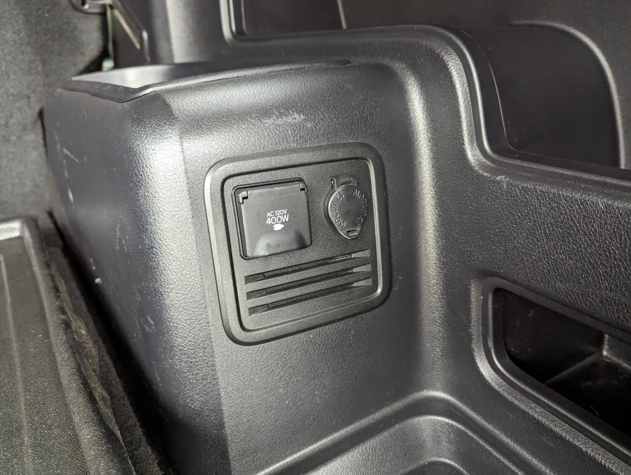 Toyota 4Runner 4WD 4dr V6 Trail (Natl) 2012