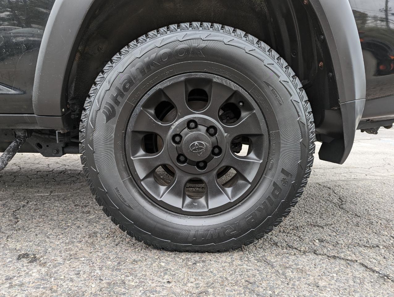 Toyota 4Runner 4WD 4dr V6 Trail (Natl) 2012