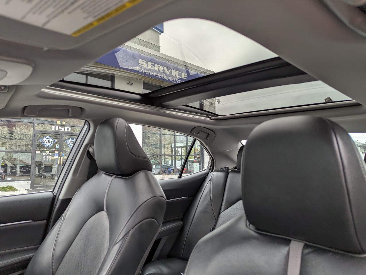 Toyota Camry XSE Auto (Natl) 2018