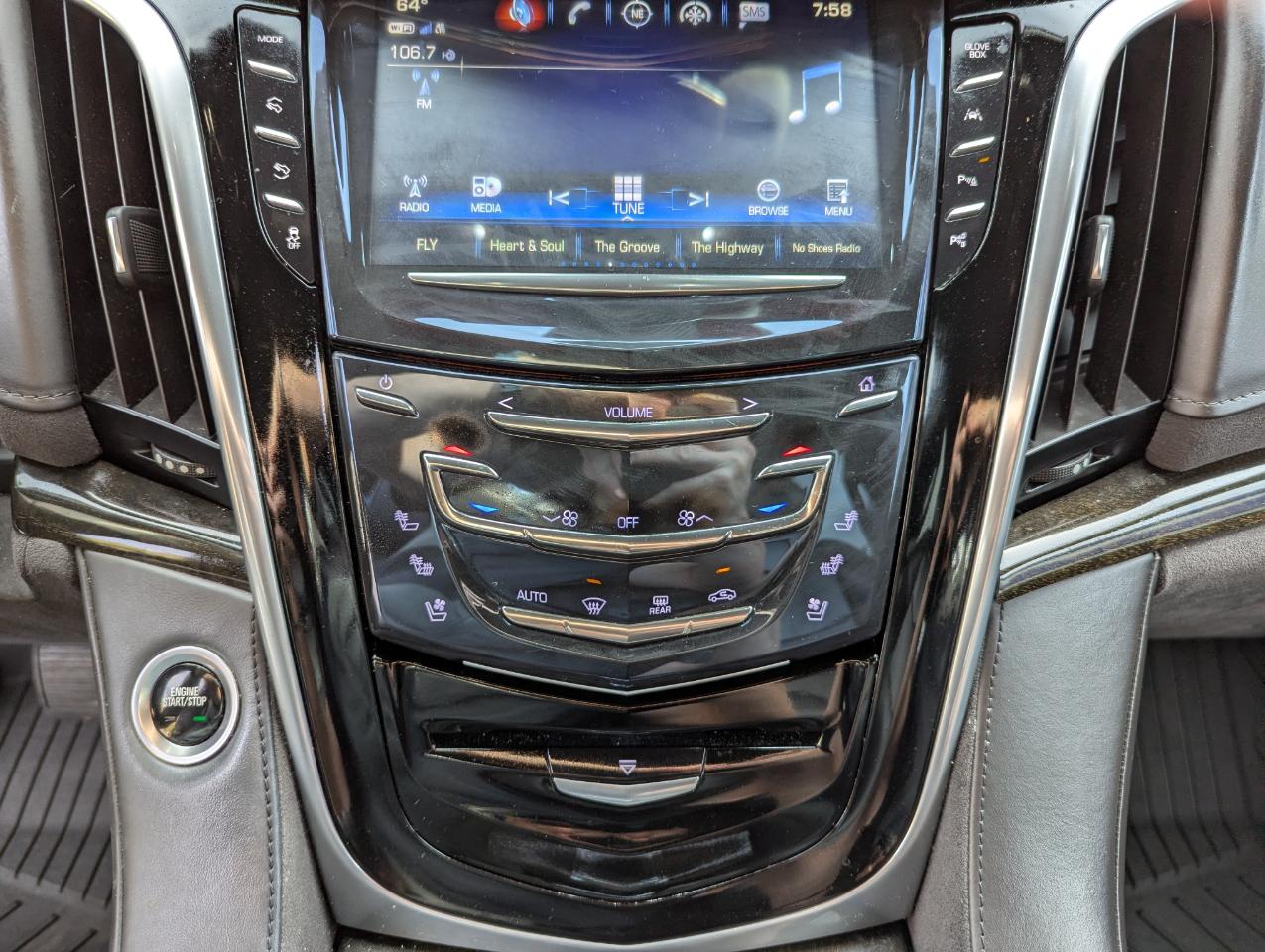 Cadillac Escalade 4WD 4dr Platinum 2020