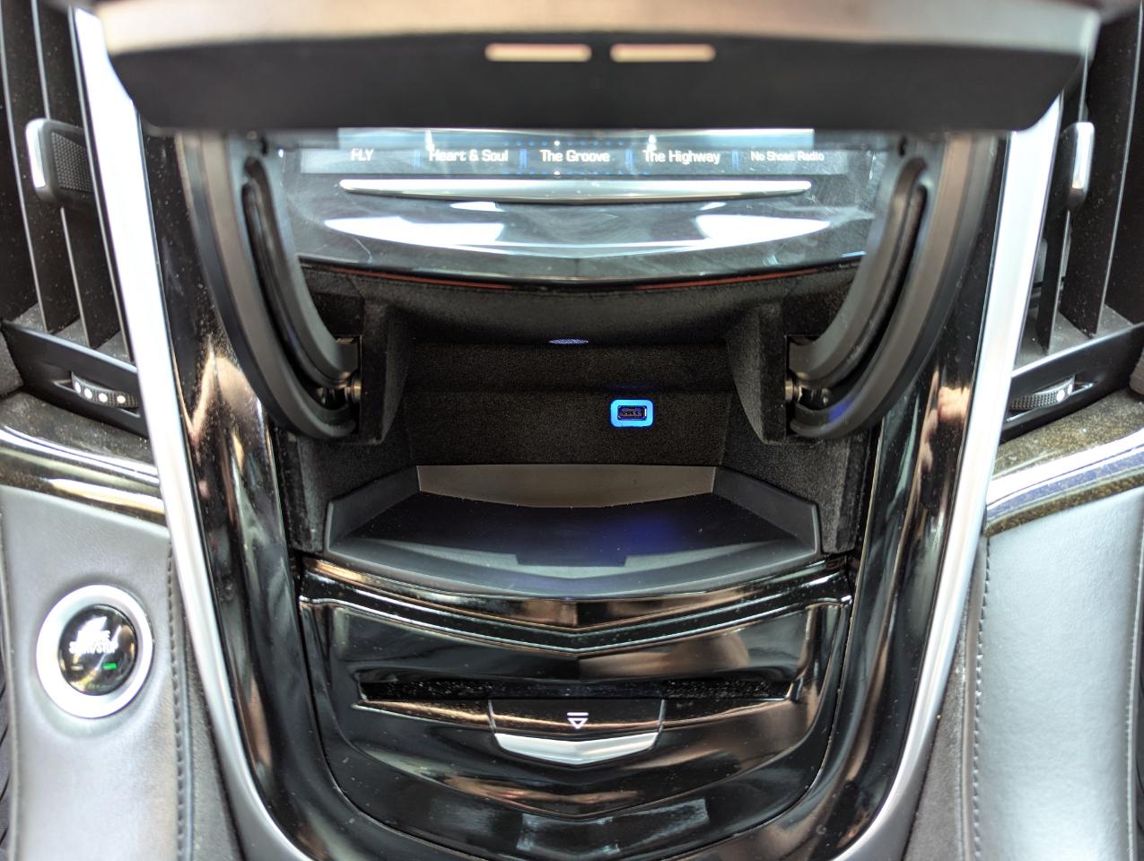 Cadillac Escalade 4WD 4dr Platinum 2020