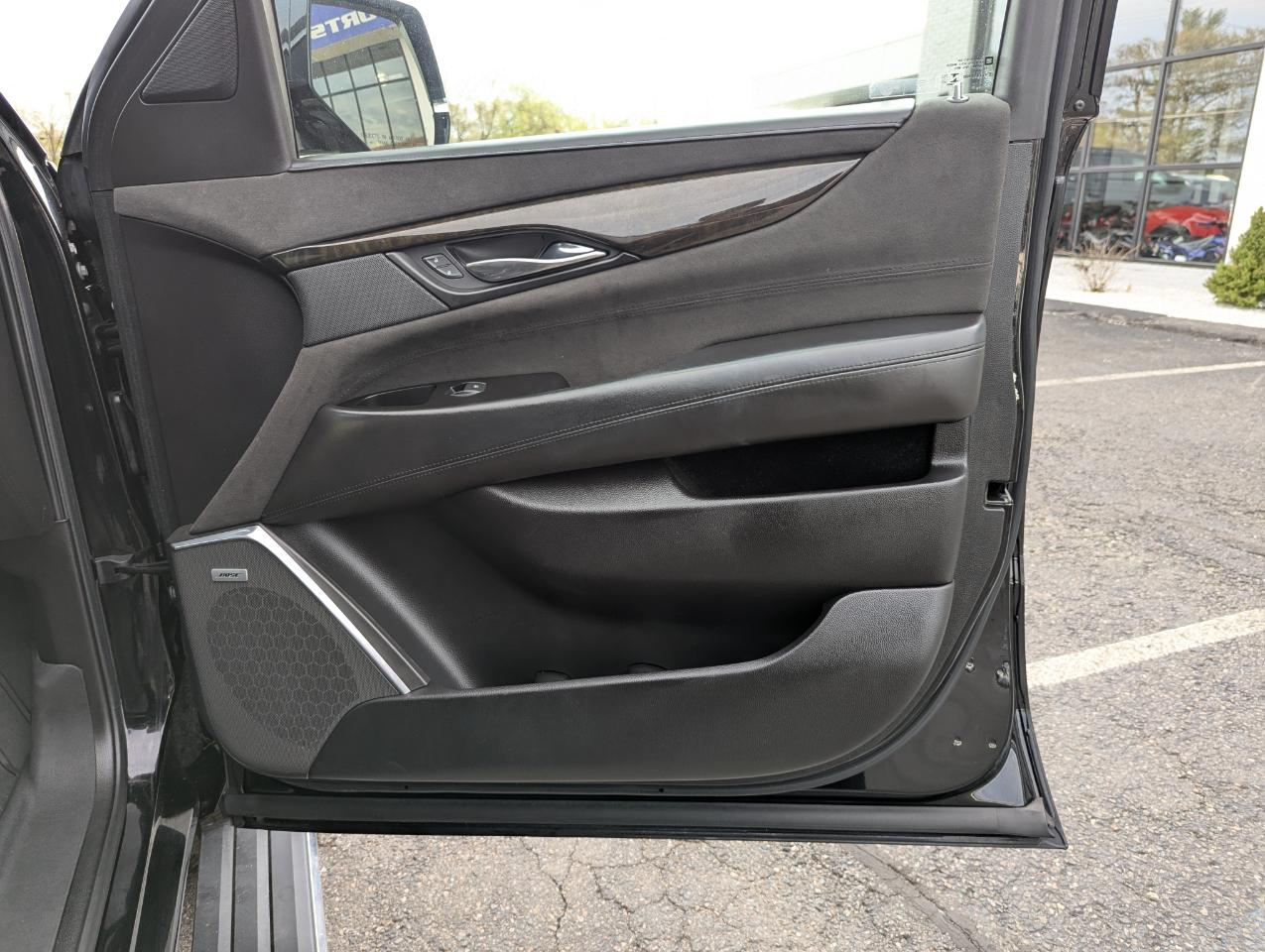 Cadillac Escalade 4WD 4dr Platinum 2020
