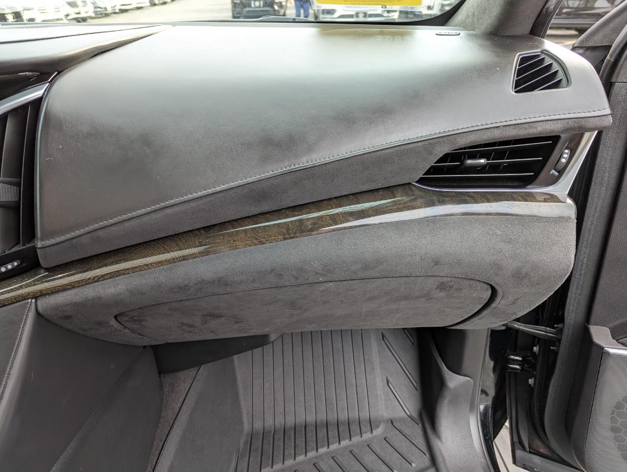 Cadillac Escalade 4WD 4dr Platinum 2020