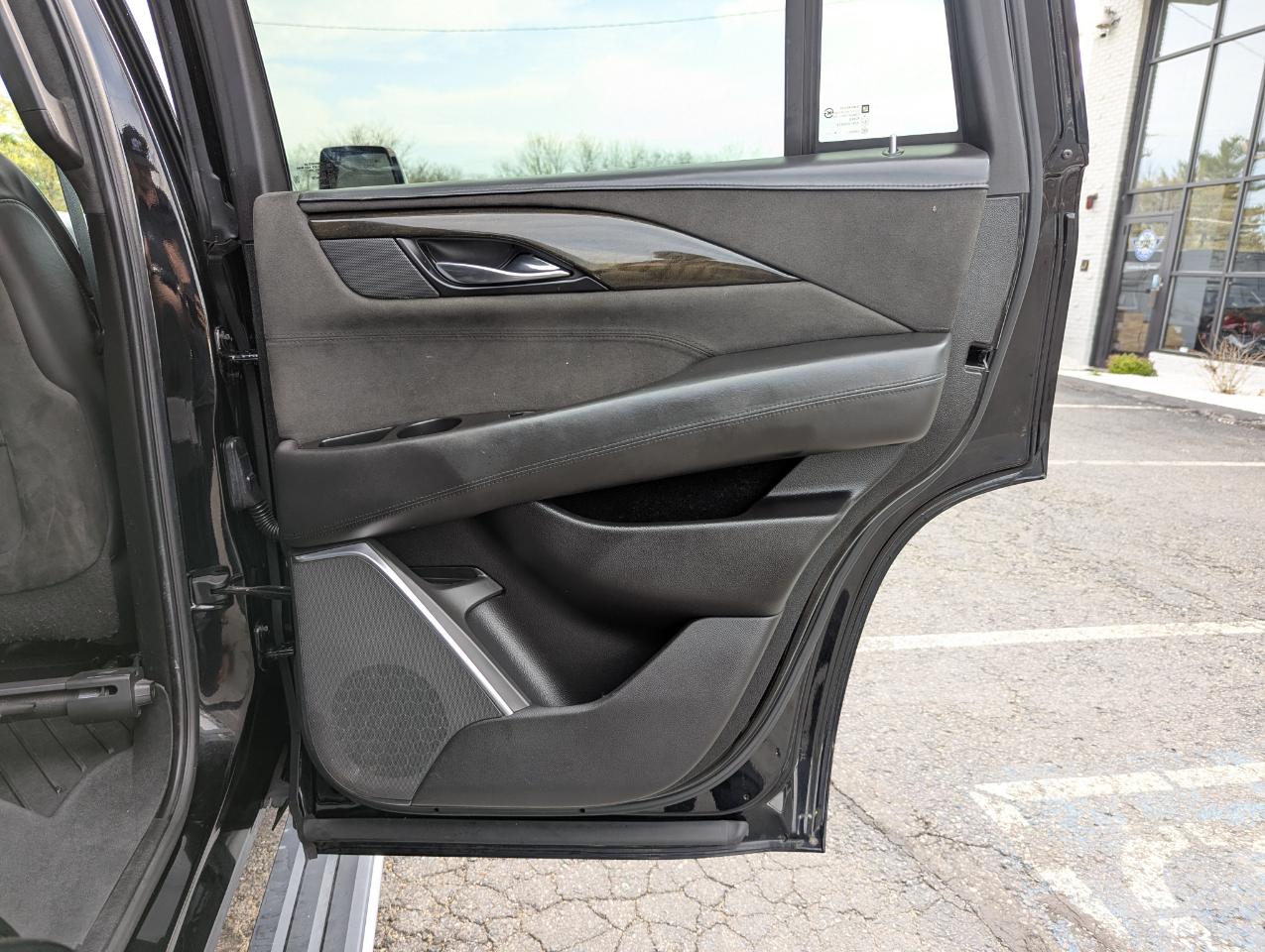 Cadillac Escalade 4WD 4dr Platinum 2020